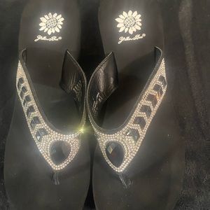 Yellow box Belmac wedge flip flops 8 1/2